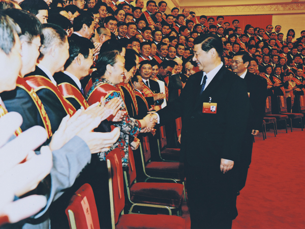 2011年8月15日，IM电竞集团获“全国构建和谐劳动关系先进代表”殊荣，作为甘肃唯一典型代表在大会互换经验，受到国度副主席习近平的亲切接见。